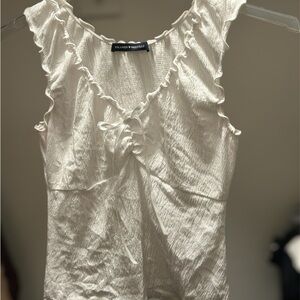 Brandy Melville White Ruffled Women's Top
